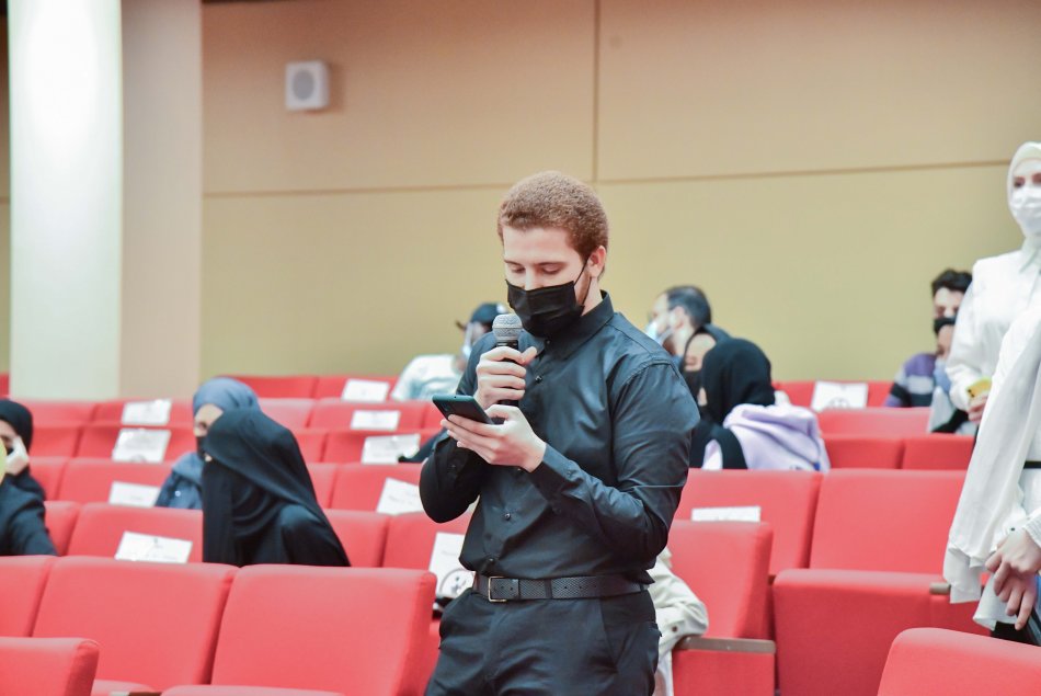 ورشة عمل الآفاق المستقبلية لخريج الصيدلة: خبرات صيدلي