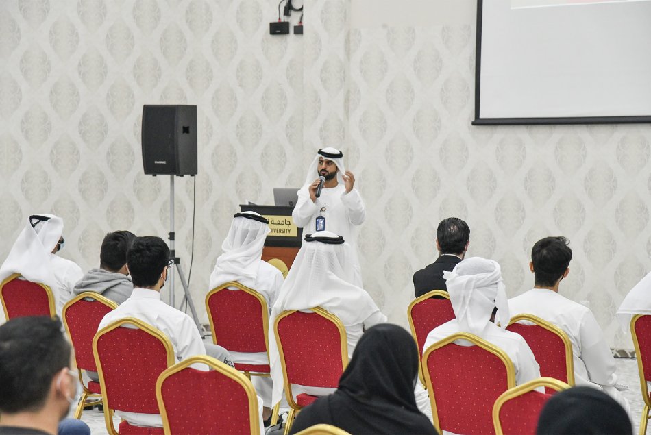 ورشة عمل حول الابتزاز الإلكتروني