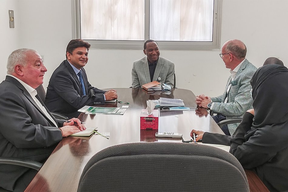 AAU Library strengthens partnership with OCLC and Edutech 