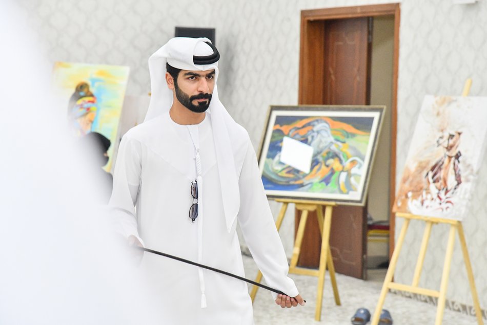 معرض كلية الاتصال والإعلام بمناسبة يوم الأم 