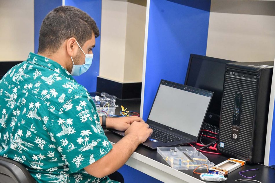 ورشة عمل حول Arduino 