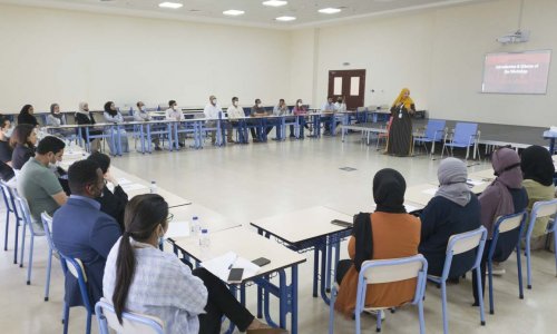 مركز التطوير المهني يعزز الإنتاجية في العمل بكفاءة