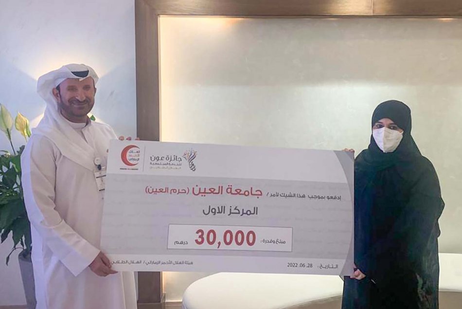 فوز طلبة الجامعة بجائزة عون للخدمة المجتمعية 