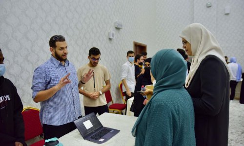 ابتكارات هندسية طلابية في اليوم العالمي للمبرمجين