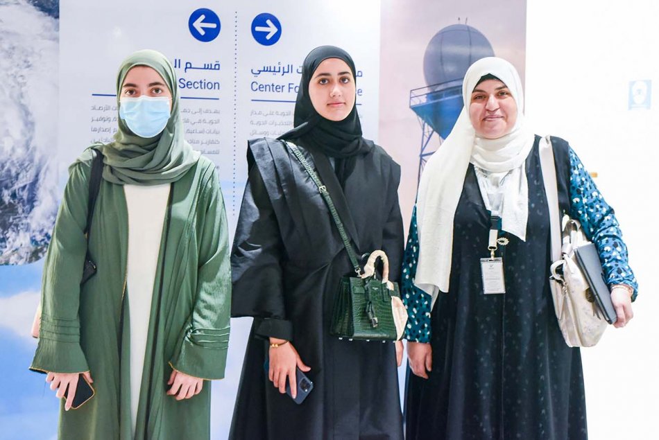 A student visit to the National Center of Meteorology