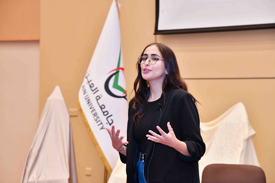 مسرحية الأخوة الإنسانية