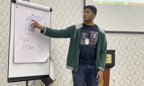 جامعة العين تنظم ورشة الابتكارICAMP