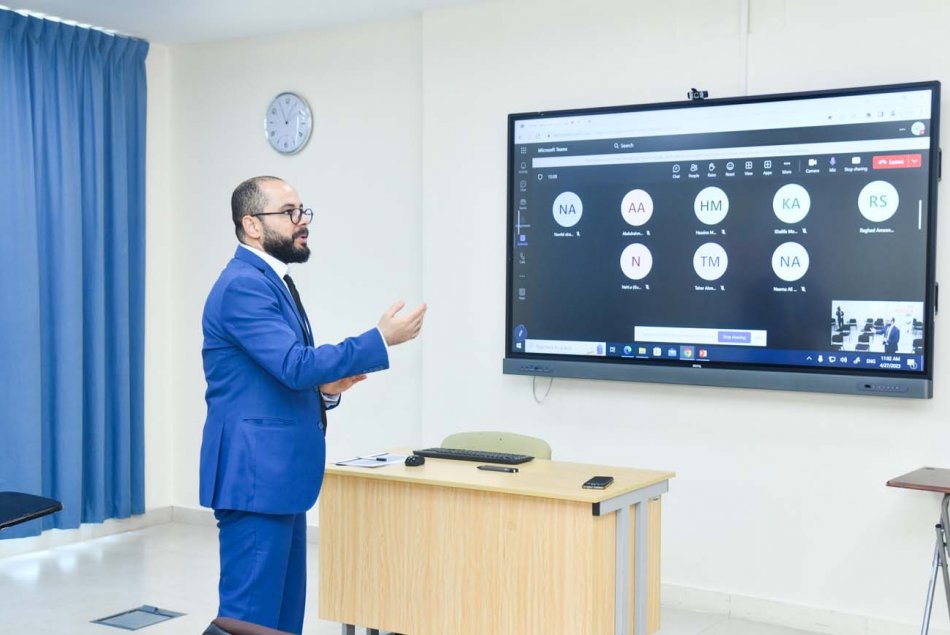 ورشة عمل بعنوان: نحو تحقيق العافية النفسية في بيئة العمل 