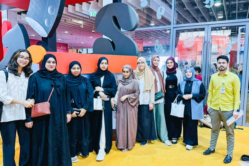 زيارة مكتبة خليفة إلى معرض الشارقة الدولي للكتاب 2023