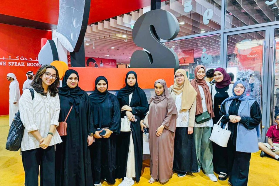 زيارة مكتبة خليفة إلى معرض الشارقة الدولي للكتاب 2023