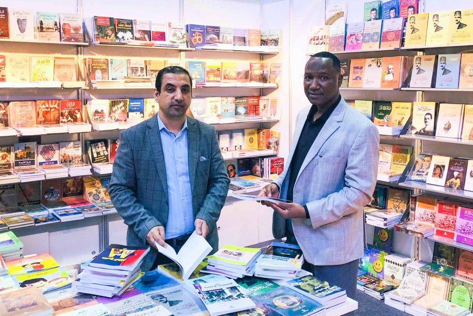 زيارة مكتبة خليفة إلى معرض الشارقة الدولي للكتاب 2023