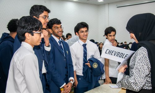 Al Ain University organizes the “Business Knowledge Bazaar”