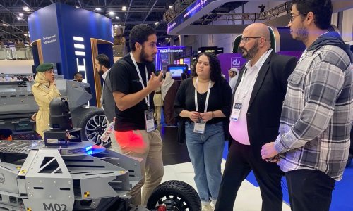 Engineering students get acquainted with the latest innovations at the Police Summit in Dubai