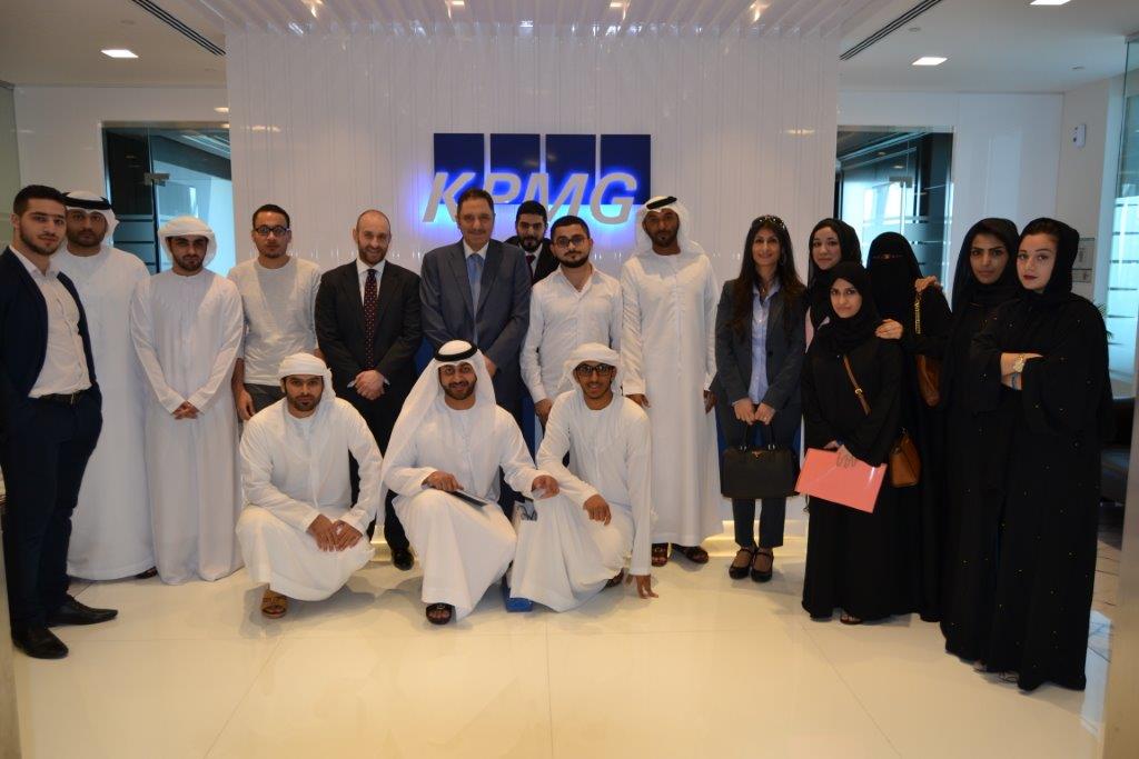 زيارة طلابية لشركة التدقيق العالمية KPMG زيارة طلابية لشركة التدقيق العالمية KPMG