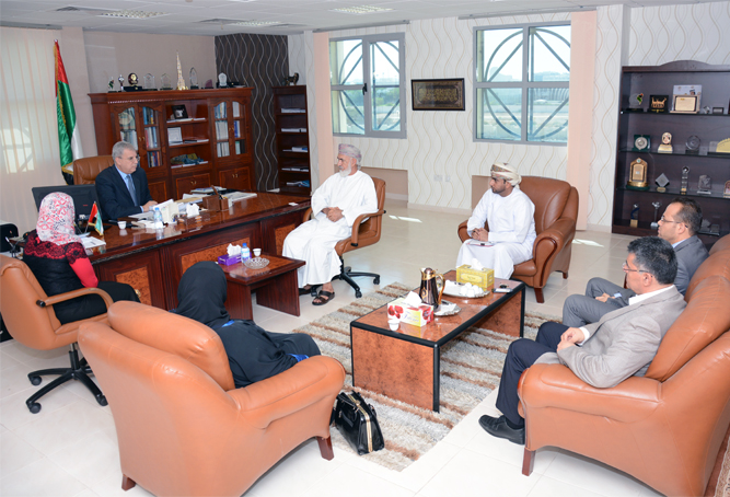 AAU President Receives Omani Cultural Attach&eacute;