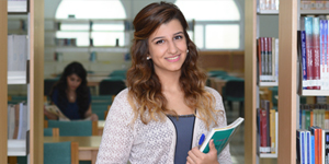 كلية التربية والعلوم الإنسانية والاجتماعية